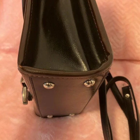 Crossbody bag - Picture 6 of 16